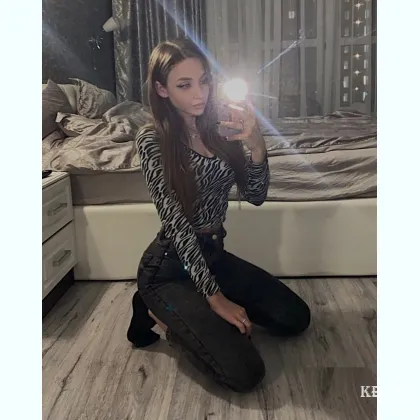 Элитная красавица с томным взглядом и расслабляющим массажем
